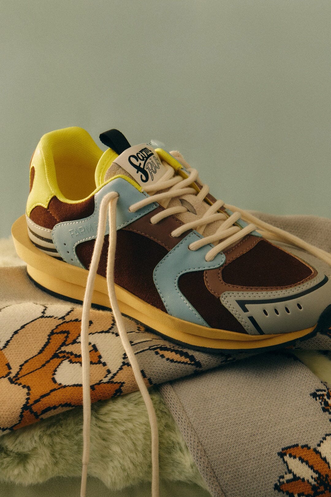 Farm Trekking Sneaker