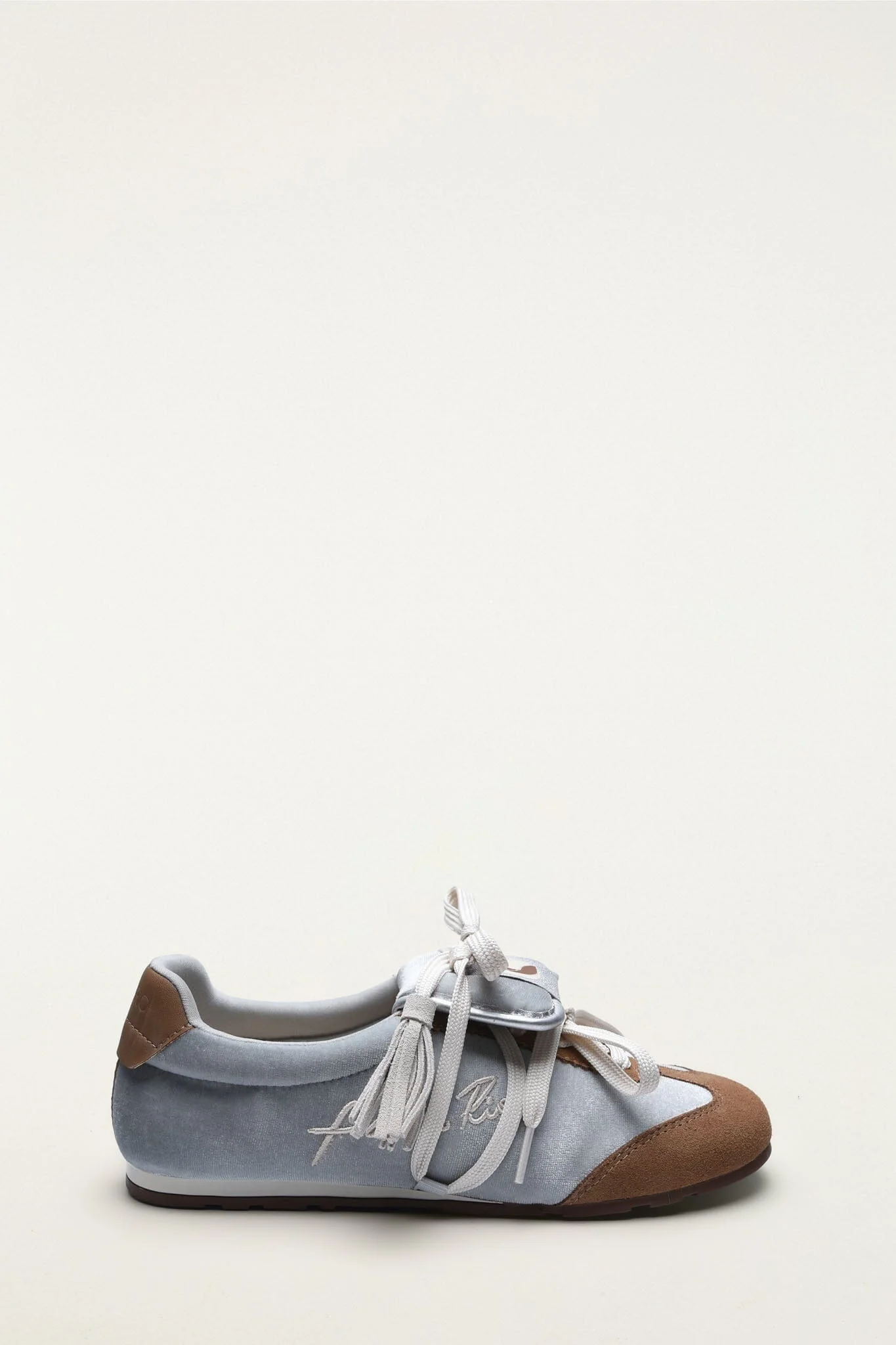 Farm Rio Velvet Sneakerina