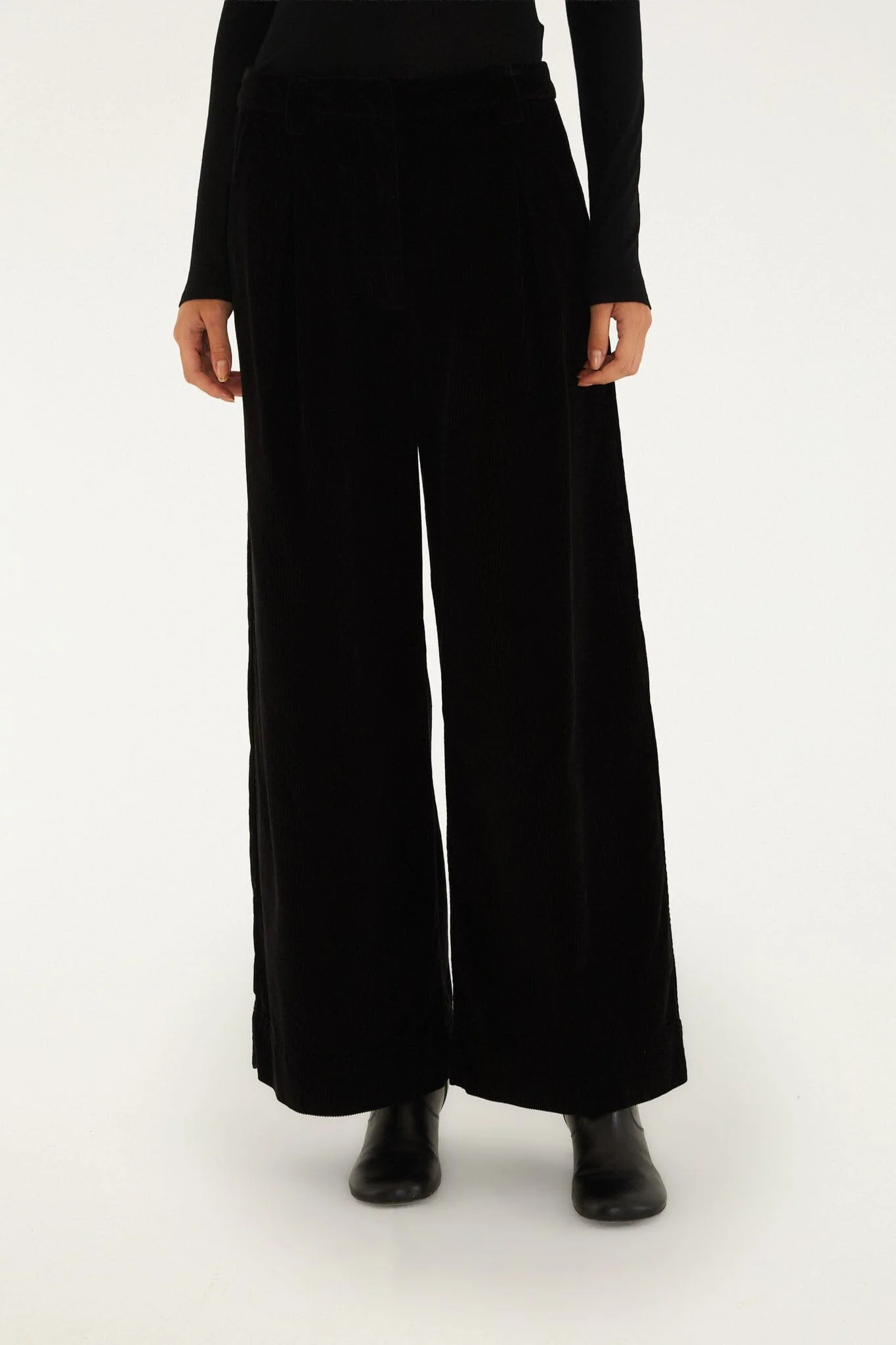 Wide-Leg Tailored Corduroy Pants